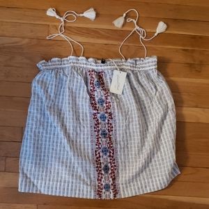 Universal Thread Embroidered Tanktop